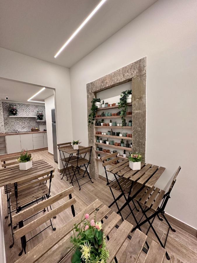 Nerina Hotel คาตาเนีย ภายนอก รูปภาพ